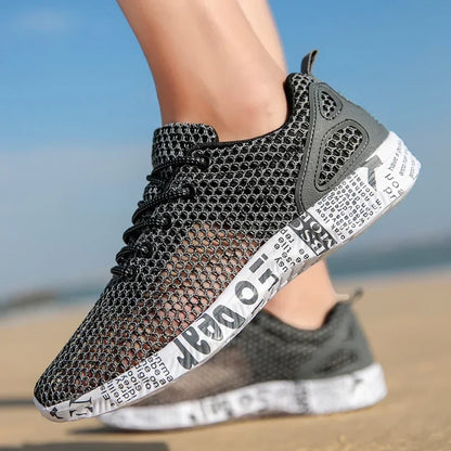 Aqua Shoes Breathable Trekking Wading Beach Quick Drying Water Shoes Outdoor Fishing Wading Shoes Water Sneakers Men Lace Up
