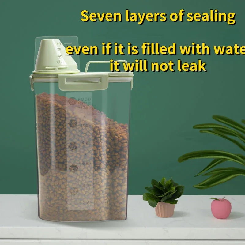 1.5kg/2kg Dog Cat Food Storage Pail with Measuring Cup - Moisture-proof Sealed Plastic Container